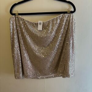 PLUS Old Navy  Sequin Skirt